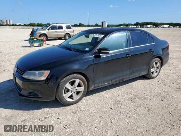 ✅ 2013 Volkswagen Jetta TDI w/Premium • VIN: 3VWLL7AJ7DM232096 • Lot: 57265725. Listed on Copart with 120,361 mi. Free auction sales archive from the USA and detailed vehicle history report at DreamBid. Image 1.