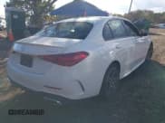 ✅ 2025 Mercedes-Benz C 300 • VIN: W1KAF4HB6SR241307 • Lot: 43523125. Wystawiony na IAAI z przebiegiem 3 069 mil. Bezpłatny archiwum sprzedaży aukcyjnych z USA i szczegółowy raport historii pojazdu na DreamBid. Zdjęcie 4.