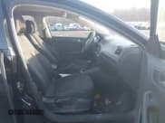 ✅ 2014 Volkswagen Jetta S • VIN: 3VW2K7AJ5EM395331 • Lot: 43845060. Wystawiony na IAAI z przebiegiem 144 663 mil. Bezpłatny archiwum sprzedaży aukcyjnych z USA i szczegółowy raport historii pojazdu na DreamBid. Zdjęcie 5.