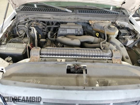 ✅ 2006 Ford F-350 XL • VIN: 1FDSF34506EC09843 • Лот: 72252064. Опубликован ранее на Copart с пробегом 310 514 миль. Бесплатный доступ к архиву аукционных продаж из США и подробный отчёт об истории автомобиля на DreamBid. Изображение 11.