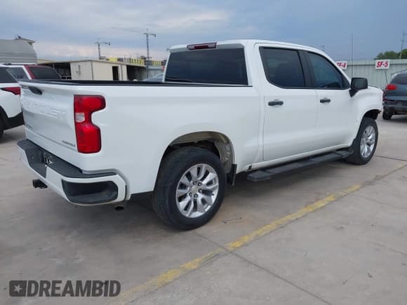 ✅ 2023 Chevrolet Silverado 1500 Custom • VIN: 3GCPABEK1PG196411 • Лот: 43040706. Опубликован ранее на IAAI с пробегом 20 028 миль. Бесплатный доступ к архиву аукционных продаж из США и подробный отчёт об истории автомобиля на DreamBid. Изображение 4.