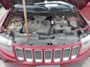 ✅ 2017 Jeep Compass Latitude • VIN: 1C4NJCEB3HD198107 • Lot: 43823961. Wystawiony na IAAI z przebiegiem 181 621 mil. Bezpłatny archiwum sprzedaży aukcyjnych z USA i szczegółowy raport historii pojazdu na DreamBid. Zdjęcie 10.