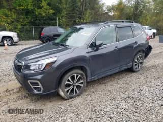 2020 Subaru Forester Limited z VIN JF2SKAUC4LH599764, wystawiony jako Copart lot #83855635 z przebiegiem 64 761 mil mil oraz Szkoda całkowita • Salvage title. Historia ofert i sprzedaży dostępna na DreamBid. Obrazek 1.