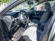 ✅ 2008 Nissan Rogue SL • VIN: JN8AS58T68W009003 • Lot: 41932726. Wystawiony na IAAI z przebiegiem 210 679 mil. Bezpłatny archiwum sprzedaży aukcyjnych z USA i szczegółowy raport historii pojazdu na DreamBid. Zdjęcie 5.