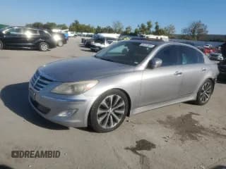 ✅ 2013 Hyundai Genesis R-Spec • VIN: KMHGC4DH0DU236591 • Lot: 85737855. Wystawiony na Copart z przebiegiem 140 327 mil. Bezpłatny archiwum sprzedaży aukcyjnych z USA i szczegółowy raport historii pojazdu na DreamBid. Zdjęcie 1.