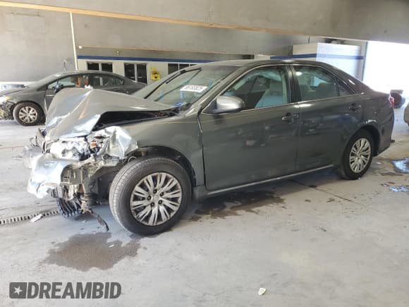 ✅ 2013 Toyota Camry XLE • VIN: 4T4BF1FK1DR288326 • Lot: 86193825. Wystawiony na Copart z przebiegiem 178 293 mil. Bezpłatny archiwum sprzedaży aukcyjnych z USA i szczegółowy raport historii pojazdu na DreamBid. Zdjęcie 1.