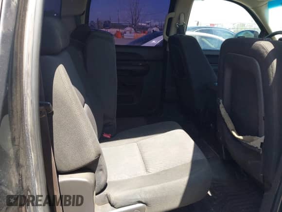 2010 Chevrolet Silverado 1500 LT z VIN 3GCRCSEA2AG192191, wystawiony jako IAAI lot #42695049 z przebiegiem 320 323 mil mil oraz . Historia ofert i sprzedaży dostępna na DreamBid. Obrazek 8.