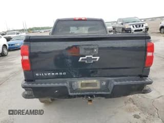 ✅ 2018 Chevrolet Silverado 1500 Custom • VIN: 1GCRCPECXJZ109606 • Лот: 61994534. Опубликован ранее на Copart с пробегом Не указан. Бесплатный доступ к архиву аукционных продаж из США и подробный отчёт об истории автомобиля на DreamBid. Изображение 6.
