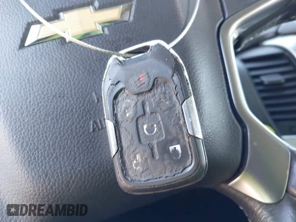 ✅ 2018 Chevrolet Tahoe LT • VIN: 1GNSKBKC8JR302016 • Lot: 41807312. Listed on IAAI with 115,031 mi. Free auction sales archive from the USA and detailed vehicle history report at DreamBid. Image 11.