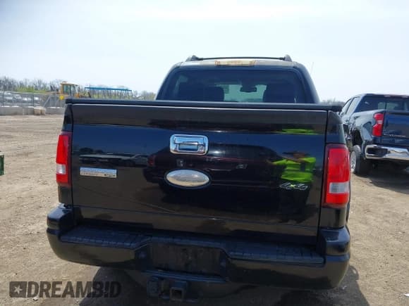 ✅ 2007 Ford Explorer Sport Trac Limited • VIN: 1FMEU53887UA18723 • Лот: 42055765. Опубликован ранее на IAAI с пробегом 196 794 миль. Бесплатный доступ к архиву аукционных продаж из США и подробный отчёт об истории автомобиля на DreamBid. Изображение 17.