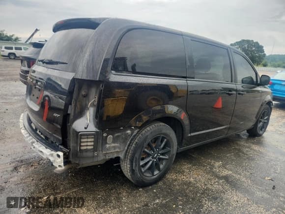 ✅ 2020 Dodge Grand Caravan GT • VIN: 2C4RDGEG7LR213628 • Lot: 71051895. Wystawiony na Copart z przebiegiem 212 198 mil. Bezpłatny archiwum sprzedaży aukcyjnych z USA i szczegółowy raport historii pojazdu na DreamBid. Zdjęcie 3.