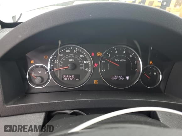 ✅ 2008 Jeep Grand Cherokee Laredo • VIN: 1J8GS48K78C196706 • Лот: 68314875. Опубликован ранее на Copart с пробегом 181 121 миль. Бесплатный доступ к архиву аукционных продаж из США и подробный отчёт об истории автомобиля на DreamBid. Изображение 9.