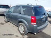 ✅ 2007 Saturn VUE V6 • VIN: 5GZCZ534X7S870415 • Lot: 41686674. Wystawiony na IAAI z przebiegiem 128 926 mil. Bezpłatny archiwum sprzedaży aukcyjnych z USA i szczegółowy raport historii pojazdu na DreamBid. Zdjęcie 3.