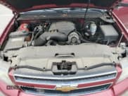 ✅ 2007 Chevrolet Suburban LT • VIN: 1GNFK163X7J319302 • Lot: 62494594. Wystawiony na Copart z przebiegiem 116 085 mil. Bezpłatny archiwum sprzedaży aukcyjnych z USA i szczegółowy raport historii pojazdu na DreamBid. Zdjęcie 12.