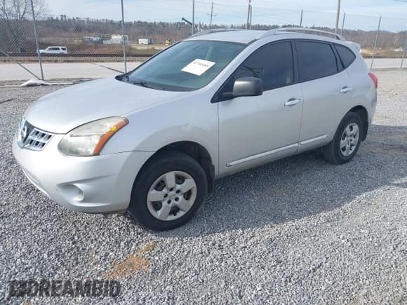 ✅ 2015 Nissan Rogue S • VIN: JN8AS5MV5FW762459 • Lot: 43700485. Listed on IAAI with 245,886 mi. Free auction sales archive from the USA and detailed vehicle history report at DreamBid. Image 2.