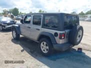 ✅ 2020 Jeep Wrangler Unlimited Sport S • VIN: 1C4HJXDN2LW160395 • Lot: 42977253. Wystawiony na IAAI z przebiegiem 112 073 mil. Bezpłatny archiwum sprzedaży aukcyjnych z USA i szczegółowy raport historii pojazdu na DreamBid. Zdjęcie 3.