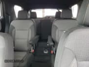 ✅ 2022 Chevrolet Traverse LT Cloth • VIN: 1GNEVMKW4NJ171794 • Lot: 51499765. Wystawiony na Copart z przebiegiem 396 683 mil. Bezpłatny archiwum sprzedaży aukcyjnych z USA i szczegółowy raport historii pojazdu na DreamBid. Zdjęcie 10.