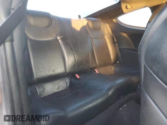 ✅ 2011 Hyundai Genesis Coupe Grand Touring • VIN: KMHHU6KH2BU049348 • Lot: 82789694. Wystawiony na Copart z przebiegiem 144 613 mil. Bezpłatny archiwum sprzedaży aukcyjnych z USA i szczegółowy raport historii pojazdu na DreamBid. Zdjęcie 10.