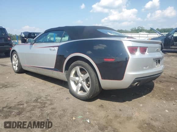 2012 Chevrolet Camaro 1LT z VIN 2G1FB3D32C9104227, wystawiony jako Copart lot #65817845 z przebiegiem 158 901 mil mil oraz Szkoda całkowita • Salvage title. Historia ofert i sprzedaży dostępna na DreamBid. Obrazek 2.