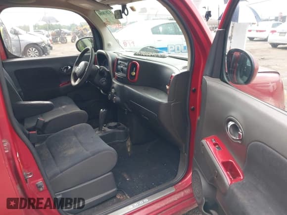 ✅ 2009 Nissan Cube S • VIN: JN8AZ28R29T116289 • Lot: 42818080. Wystawiony na IAAI z przebiegiem 202 343 mil. Bezpłatny archiwum sprzedaży aukcyjnych z USA i szczegółowy raport historii pojazdu na DreamBid. Zdjęcie 5.