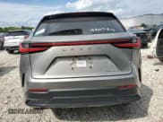 ✅ 2022 Lexus NX 350 Premium • VIN: 2T2GGCEZ1NC008202 • Lot: 75718224. Wystawiony na Copart z przebiegiem 14 724 mil. Bezpłatny archiwum sprzedaży aukcyjnych z USA i szczegółowy raport historii pojazdu na DreamBid. Zdjęcie 6.