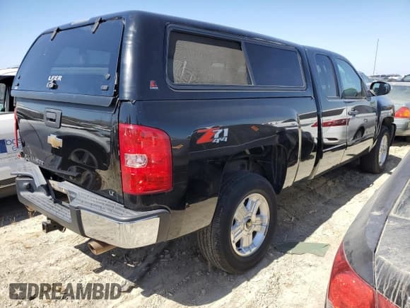 ✅ 2008 Chevrolet Silverado 1500 LTZ • VIN: 2GCEK19J681228909 • Lot: 69060824. Listed on Copart with 73,199 mi. Free auction sales archive from the USA and detailed vehicle history report at DreamBid. Image 3.