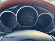 ✅ 2004 Lexus SC 430 • VIN: JTHFN48Y240057656 • Лот: 81406524. Опубликован ранее на Copart с пробегом 65 151 миль. Бесплатный доступ к архиву аукционных продаж из США и подробный отчёт об истории автомобиля на DreamBid. Изображение 8.