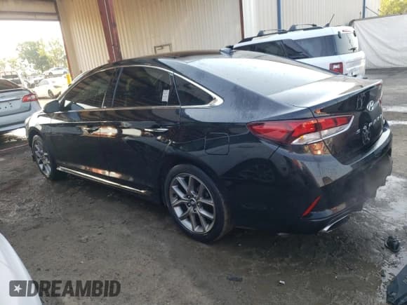 ✅ 2018 Hyundai Sonata Limited Plus • VIN: 5NPE34AB4JH626949 • Лот: 43115303. Опубликован ранее на Copart с пробегом 20 551 миль. Бесплатный доступ к архиву аукционных продаж из США и подробный отчёт об истории автомобиля на DreamBid. Изображение 2.