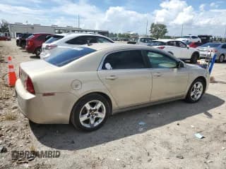 ✅ 2009 Chevrolet Malibu 1LT • VIN: 1G1ZH57BX94163726 • Lot: 70228284. Listed on Copart with 178,230 mi. Free auction sales archive from the USA and detailed vehicle history report at DreamBid. Image 3.