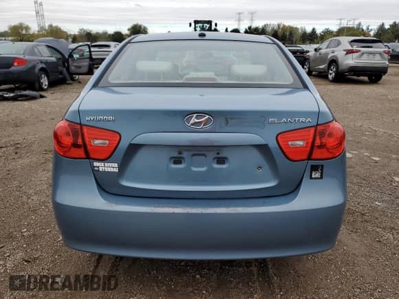 2007 Hyundai Elantra GLS с VIN KMHDU46D37U248314, выставлен на аукционе Copart как лот 85649265 с пробегом 176 338 миль миль и Списание • Salvage title. История ставок и продаж доступна на DreamBid. Изображение 6.