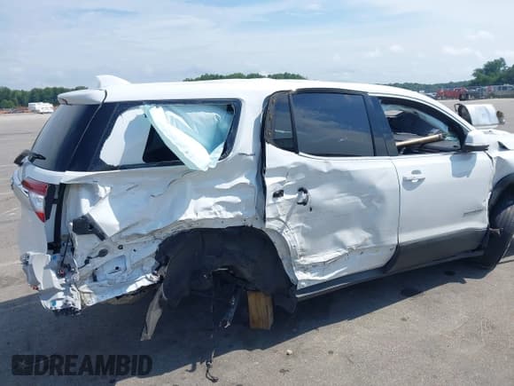 ✅ 2021 GMC Acadia SLE • VIN: 1GKKNKLA5MZ168751 • Lot: 42737915. Wystawiony na IAAI z przebiegiem Nie podano. Bezpłatny archiwum sprzedaży aukcyjnych z USA i szczegółowy raport historii pojazdu na DreamBid. Zdjęcie 14.