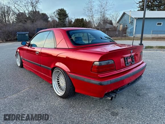 ✅ 1996 BMW M3 • VIN: WBABK72010ET51203 • Лот: 95624095. Опубликован ранее на Copart с пробегом 189 119 миль. Бесплатный доступ к архиву аукционных продаж из США и подробный отчёт об истории автомобиля на DreamBid. Изображение 3.