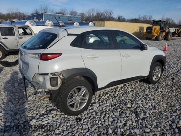 ✅ 2019 Hyundai Kona SE • VIN: KM8K12AA8KU318299 • Лот: 48115134. Опубликован ранее на Copart с пробегом 48 113 миль. Бесплатный доступ к архиву аукционных продаж из США и подробный отчёт об истории автомобиля на DreamBid. Изображение 3.