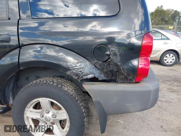 ✅ 2006 Dodge Durango SXT • VIN: 1D4HB38N26F106781 • Лот: 43576608. Опубликован ранее на IAAI с пробегом 162 346 миль. Бесплатный доступ к архиву аукционных продаж из США и подробный отчёт об истории автомобиля на DreamBid. Изображение 6.