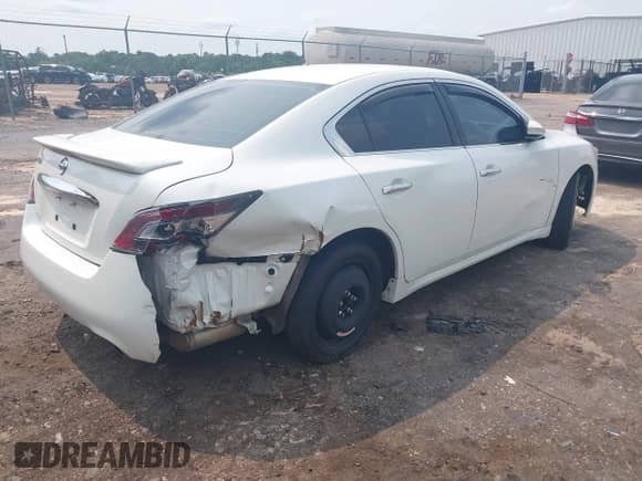 2013 Nissan Maxima SV с VIN 1N4AA5AP0DC841188, выставлен на аукционе IAAI как лот 42408083 с пробегом 120 939 миль миль и . История ставок и продаж доступна на DreamBid. Изображение 4.