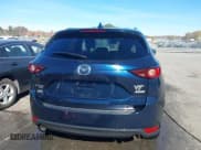 ✅ 2018 Mazda CX-5 Touring • VIN: JM3KFBCM4J0351052 • Lot: 43574119. Wystawiony na IAAI z przebiegiem 118 096 mil. Bezpłatny archiwum sprzedaży aukcyjnych z USA i szczegółowy raport historii pojazdu na DreamBid. Zdjęcie 17.