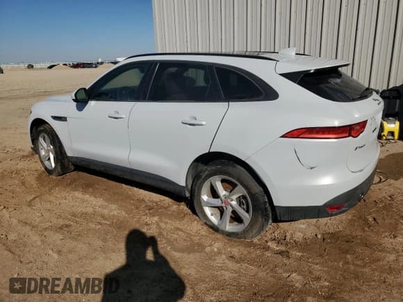✅ 2017 Jaguar F-Pace 35t Premium • VIN: SADCJ2BVXHA087222 • Lot: 67446095. Listed on Copart with 109,578 mi. Free auction sales archive from the USA and detailed vehicle history report at DreamBid. Image 2.