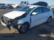 ✅ 2019 Hyundai Ioniq Blue • VIN: KMHC65LC7KU140150 • Lot: 41367995. Wystawiony na IAAI z przebiegiem 46 737 mil. Bezpłatny archiwum sprzedaży aukcyjnych z USA i szczegółowy raport historii pojazdu na DreamBid. Zdjęcie 18.