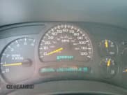 ✅ 2004 Chevrolet Suburban LS • VIN: 3GNEC16Z34G305669 • Лот: 85811874. Опубликован ранее на Copart с пробегом 248 849 миль. Бесплатный доступ к архиву аукционных продаж из США и подробный отчёт об истории автомобиля на DreamBid. Изображение 9.