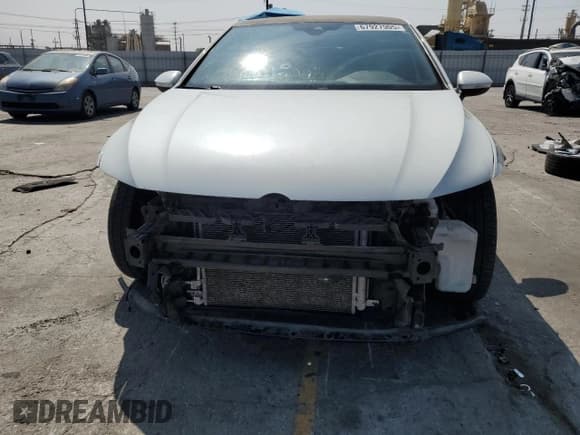 ✅ 2022 Volkswagen Golf GTI S • VIN: WVWH87CD6NW141534 • Лот: 67927905. Опубликован ранее на Copart с пробегом 75 064 миль. Бесплатный доступ к архиву аукционных продаж из США и подробный отчёт об истории автомобиля на DreamBid. Изображение 5.