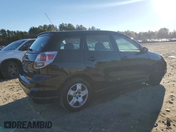 ✅ 2006 Toyota Matrix XR • VIN: 2T1KR32E16C605281 • Лот: 90936715. Опубликован ранее на Copart с пробегом 110 348 миль. Бесплатный доступ к архиву аукционных продаж из США и подробный отчёт об истории автомобиля на DreamBid. Изображение 3.