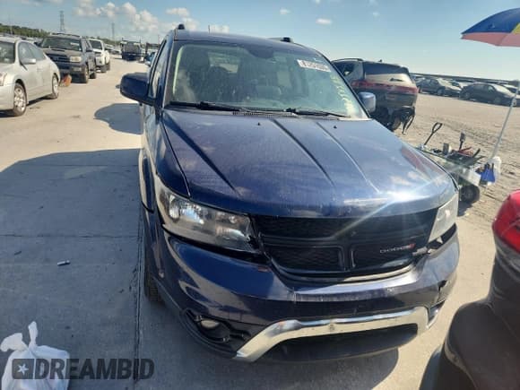 ✅ 2017 Dodge Journey Crossroad Plus • VIN: 3C4PDCGG8HT581348 • Лот: 81251535. Опубликован ранее на Copart с пробегом 158 142 миль. Бесплатный доступ к архиву аукционных продаж из США и подробный отчёт об истории автомобиля на DreamBid. Изображение 5.