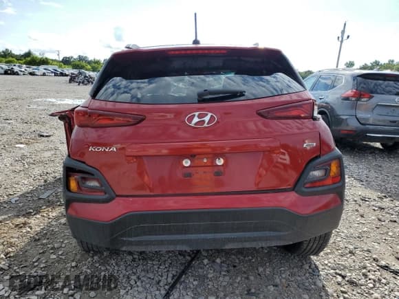 ✅ 2018 Hyundai Kona SEL • VIN: KM8K6CAA2JU183813 • Лот: 60635464. Опубликован ранее на Copart с пробегом Не указан. Бесплатный доступ к архиву аукционных продаж из США и подробный отчёт об истории автомобиля на DreamBid. Изображение 6.