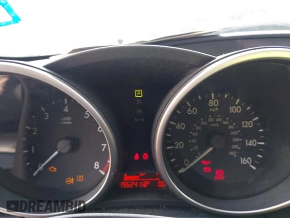 ✅ 2010 Mazda 3 i Sport • VIN: JM1BL1SG8A1300235 • Lot: 42880570. Listed on IAAI with 196,321 mi. Free auction sales archive from the USA and detailed vehicle history report at DreamBid. Image 15.