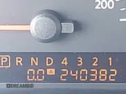 ✅ 2006 Nissan Titan SE • VIN: 1N6BA07A46N509974 • Lot: 42947472. Wystawiony na IAAI z przebiegiem 240 382 mil. Bezpłatny archiwum sprzedaży aukcyjnych z USA i szczegółowy raport historii pojazdu na DreamBid. Zdjęcie 15.