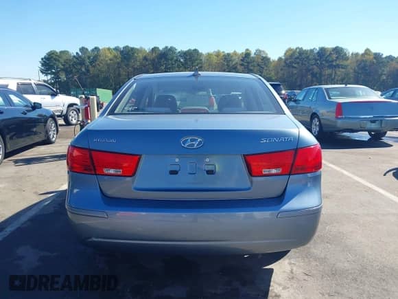 2010 Hyundai Sonata GLS с VIN 5NPET4AC0AH583378, выставлен на аукционе IAAI как лот 43492247 с пробегом 245 285 миль миль и . История ставок и продаж доступна на DreamBid. Изображение 16.