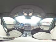 ✅ 2018 BMW X3 xDrive30i • VIN: 5UXTR9C54JLC72678 • Лот: 92483405. Опубликован ранее на Copart с пробегом 72 321 миль. Бесплатный доступ к архиву аукционных продаж из США и подробный отчёт об истории автомобиля на DreamBid. Изображение 15.