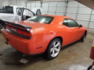 ✅ 2010 Dodge Challenger SRT-8 • VIN: 2B3CJ7DW9AH308882 • Lot: 86567014. Wystawiony na Copart z przebiegiem 110 963 mil. Bezpłatny archiwum sprzedaży aukcyjnych z USA i szczegółowy raport historii pojazdu na DreamBid. Zdjęcie 3.