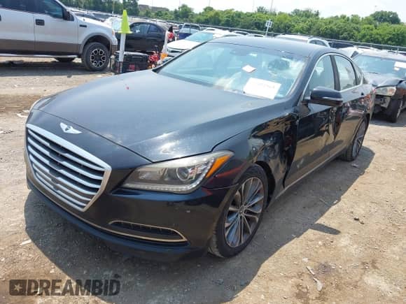 ✅ 2016 Hyundai Genesis 3.8L • VIN: KMHGN4JE1GU140624 • Lot: 42382865. Wystawiony na IAAI z przebiegiem 132 087 mil. Bezpłatny archiwum sprzedaży aukcyjnych z USA i szczegółowy raport historii pojazdu na DreamBid. Zdjęcie 6.