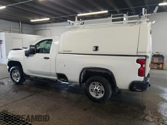 ✅ 2023 Chevrolet Silverado 2500HD Work Truck • VIN: 1GC0WLE70PF198799 • Лот: 81095345. Опубликован ранее на Copart с пробегом 37 377 миль. Бесплатный доступ к архиву аукционных продаж из США и подробный отчёт об истории автомобиля на DreamBid. Изображение 2.